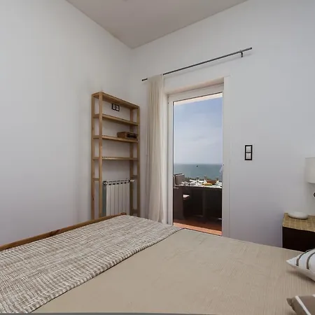 Beach House Holiday home Ericeira