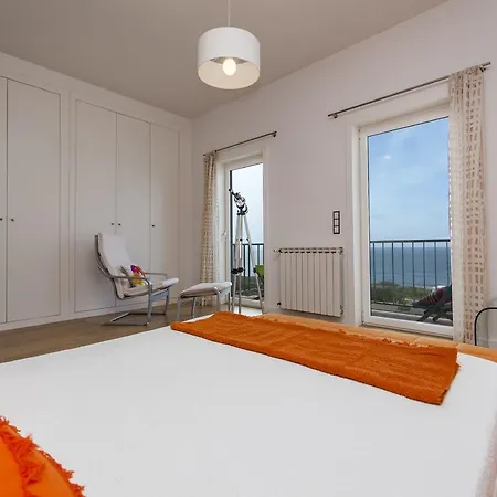 Holiday home Beach House *